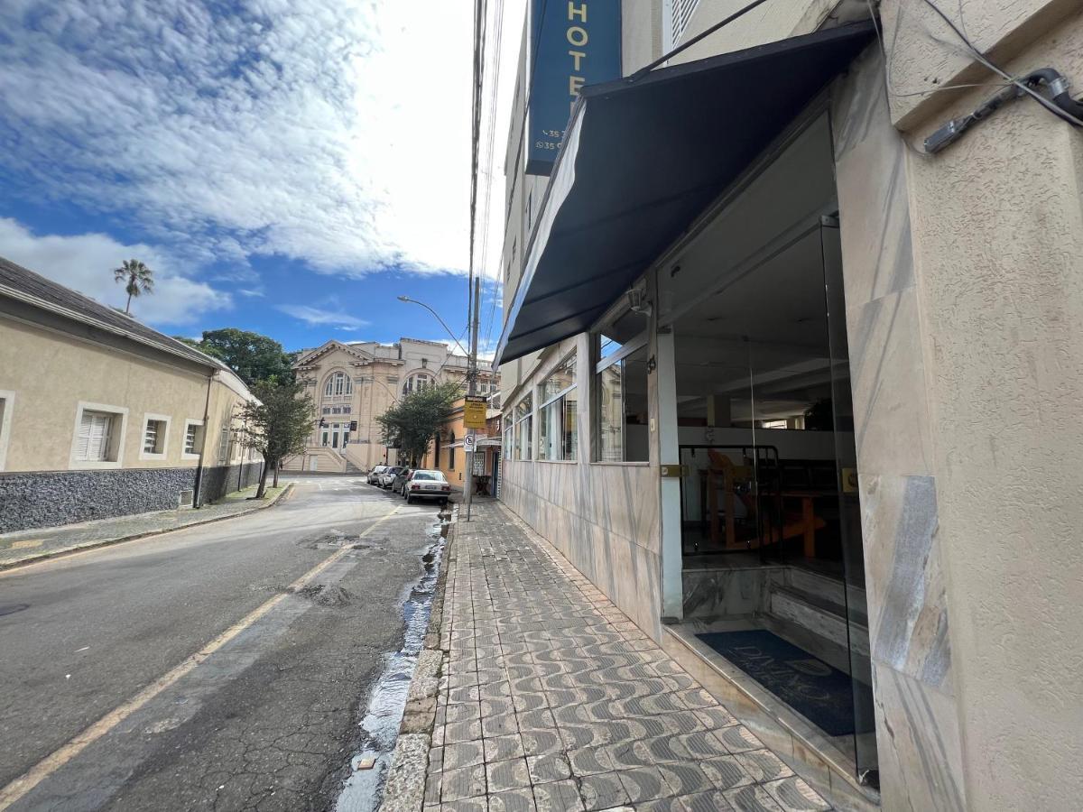 Hotel Thermas Da Mantiqueira - Pocos De Caldas - De Frente Para A Praca Central E Relogio Floral Poços de Caldas Exterior foto